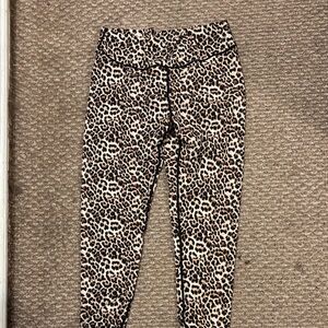 Zyia Size 20 Leopard Print Leggings 7/8”